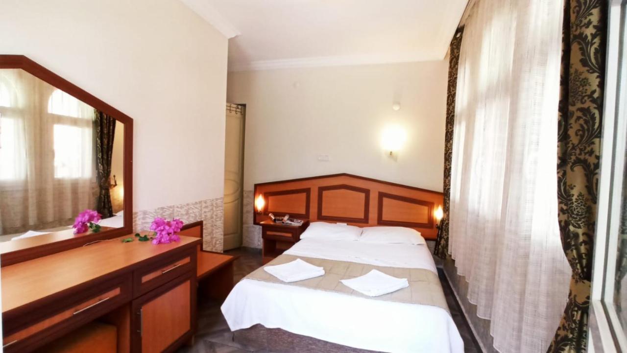 Ideal Pension Fethiye Esterno foto