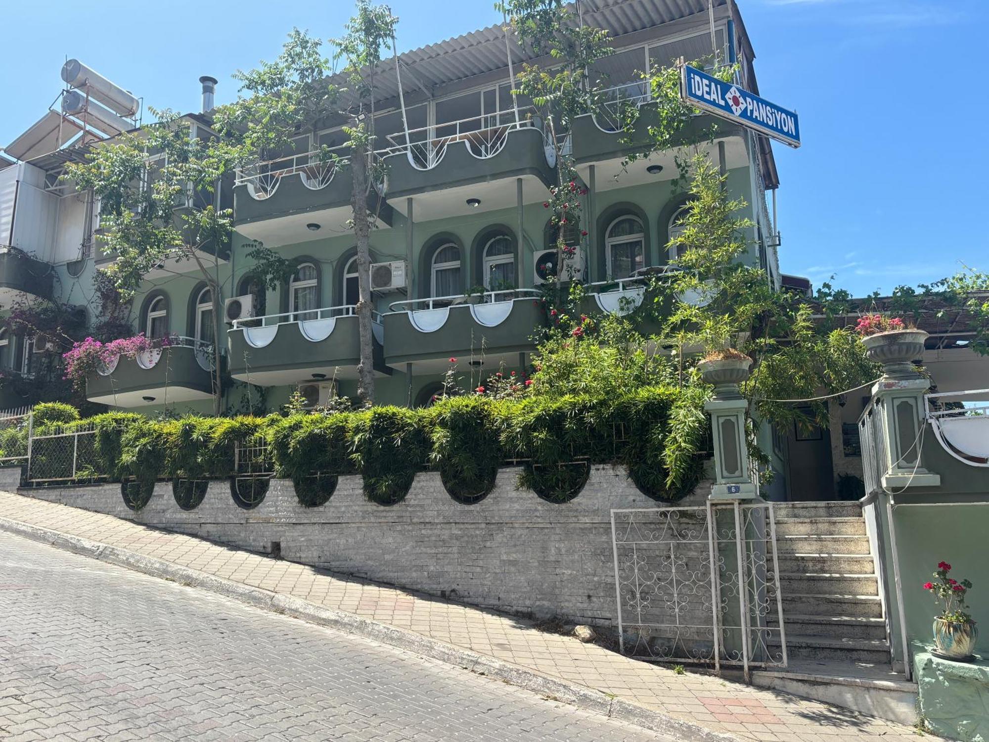 Ideal Pension Fethiye Esterno foto